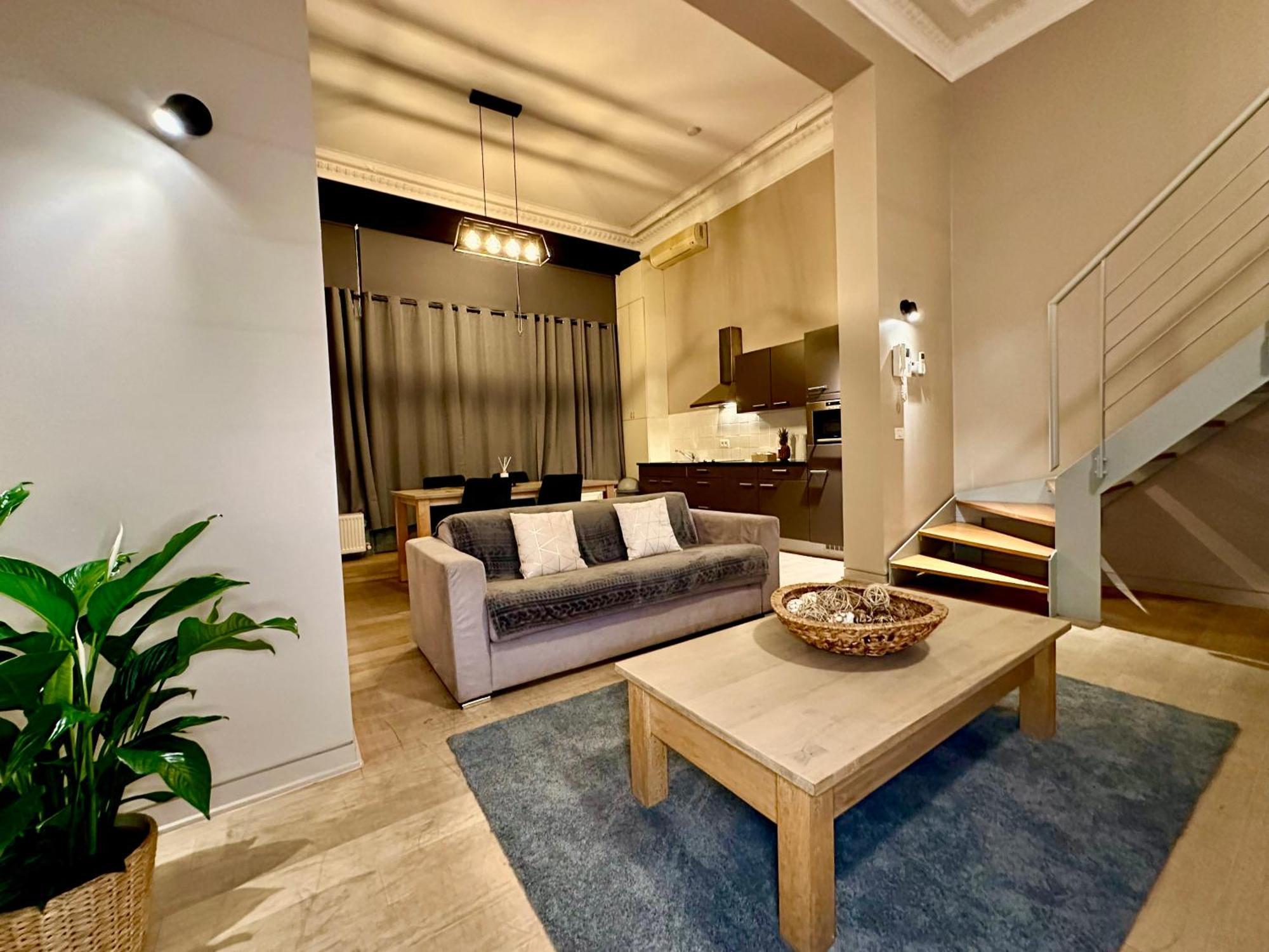 Luxury Suites Castel By Rikas Hotels Antwerp Exterior photo