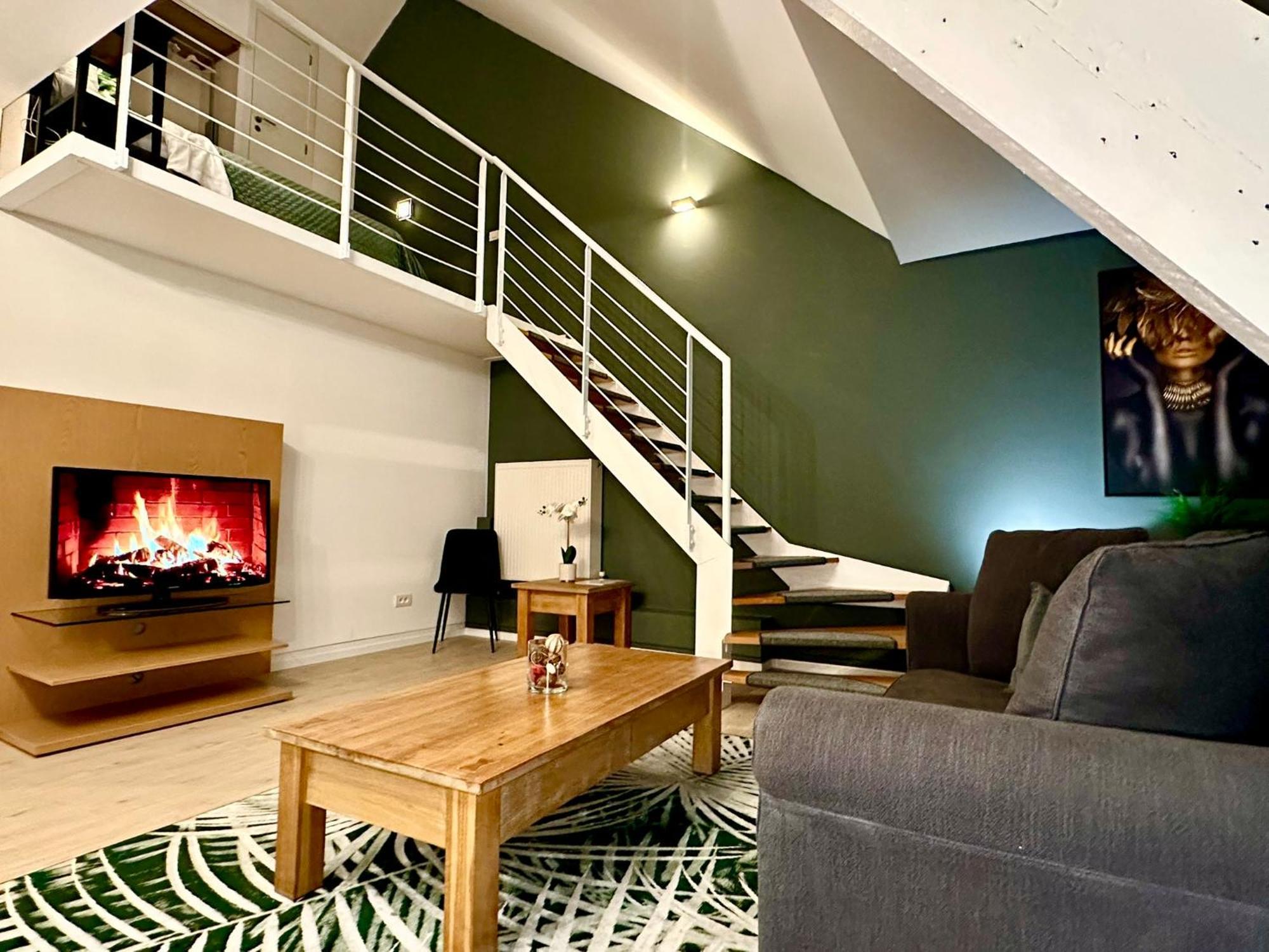 Luxury Suites Castel By Rikas Hotels Antwerp Exterior photo